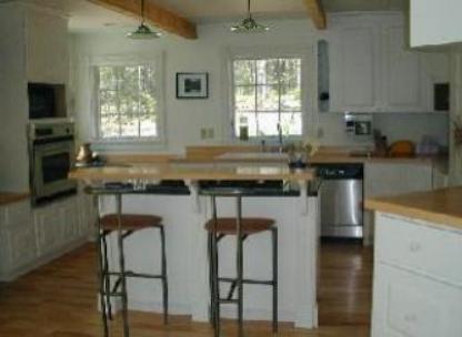 Gourmet Kitchen. Stainless Appliances. Professional Gas Range.